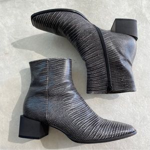 Coclico snakeskin black and white ankle boots - sold